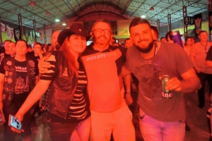 MR_098